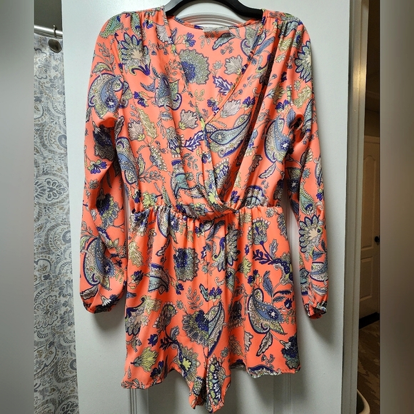 Colorful Romper - Picture 3 of 5